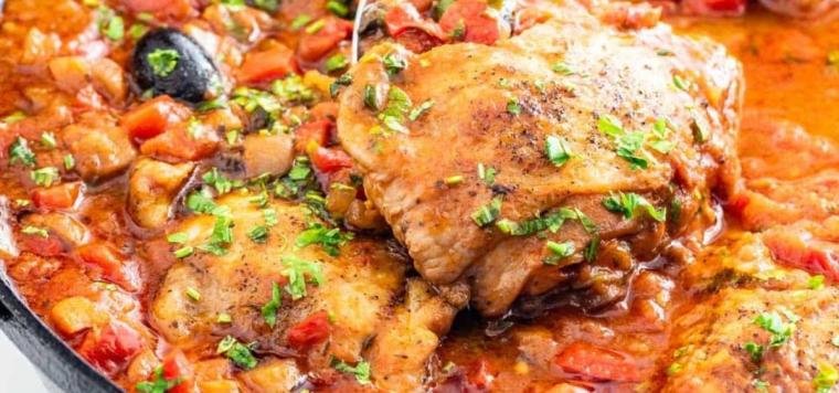Gerecht Italiaanse keuken Typisch Italiaans gerecht met kip